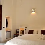 Azzurretta Alojamento de Acomodação e Pequeno-almoço 4*