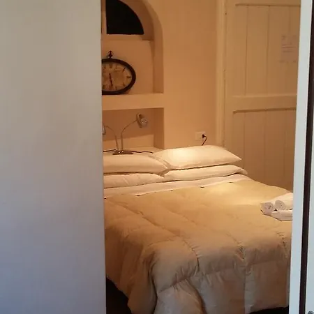 Azzurretta Bed & Breakfast 2*